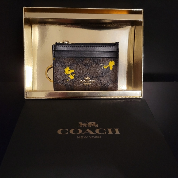 Leather Coach peanuts Woodstock coin purse - Picture 2 of 5